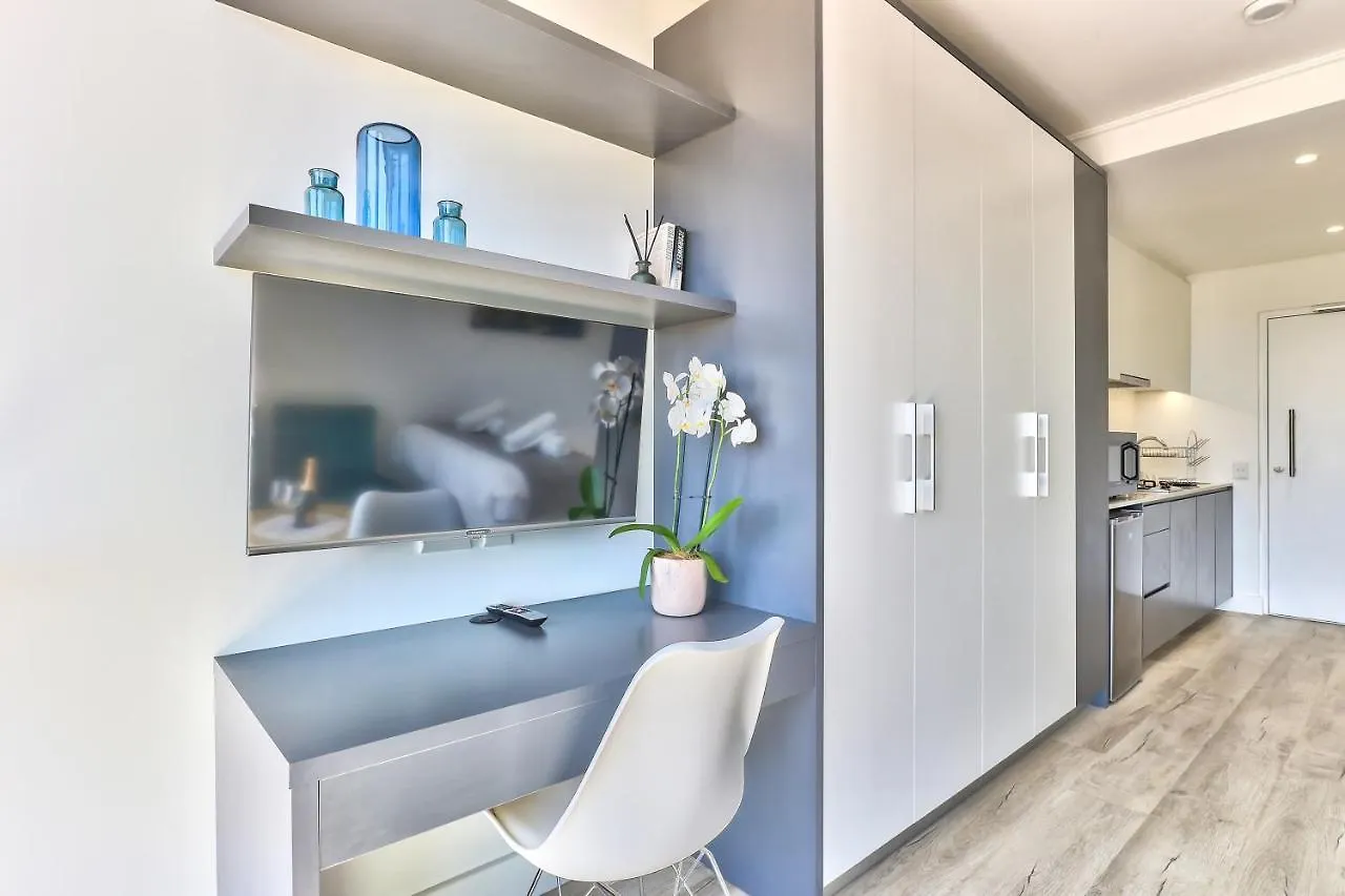 Stunning Work Pad On 1Onalbert- 601 Cape Town