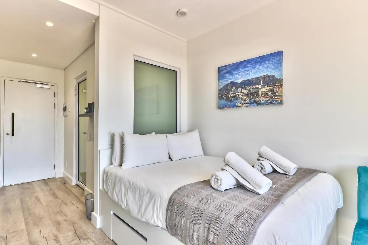 Stunning Work Pad On 1Onalbert- 601 Cape Town 0*,  South Africa